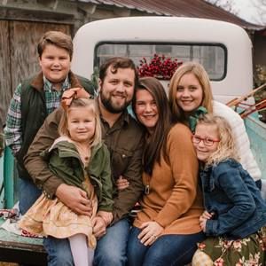 Meet your Posher, Whitney